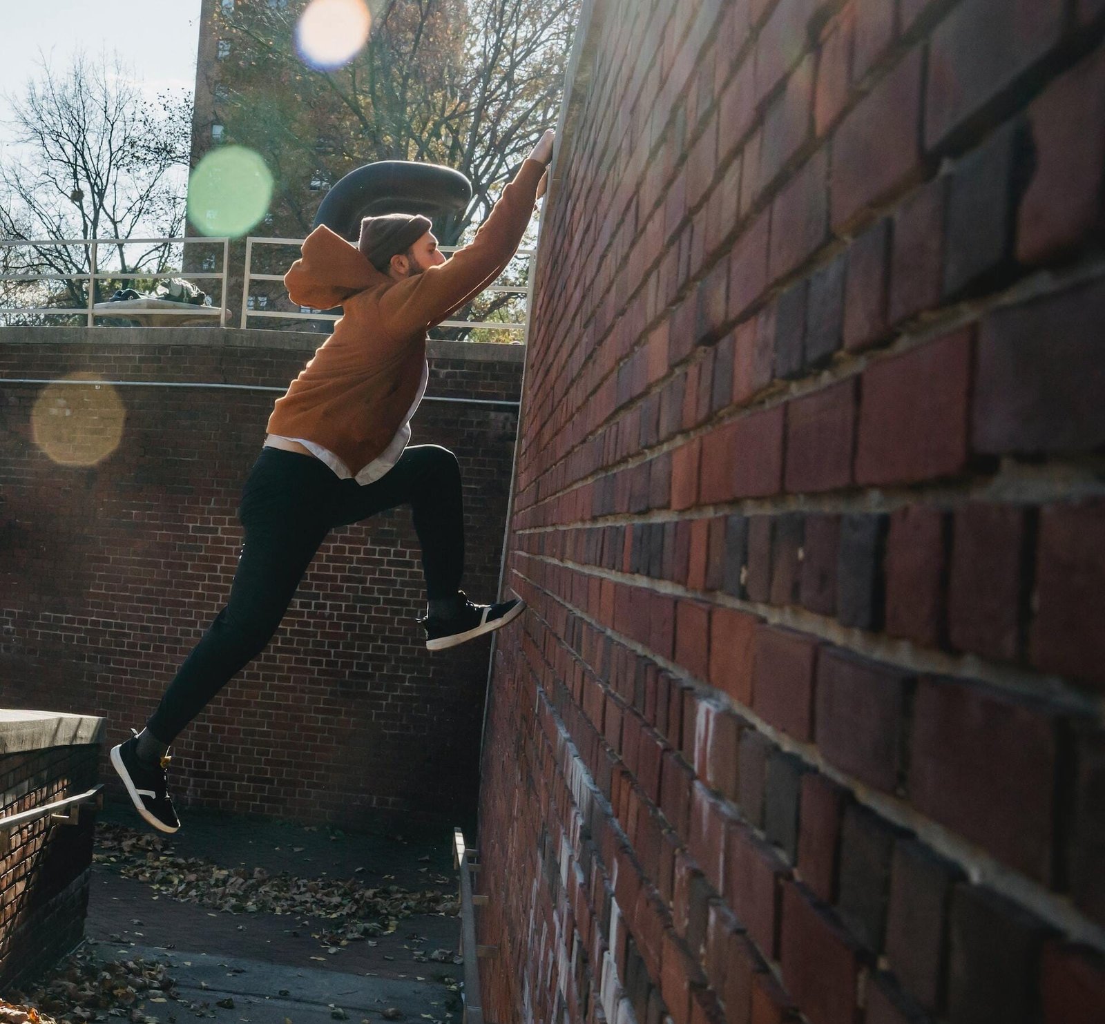 The Science of Parkour Grip: Why Urban Surfaces are Your Best Friend or Worst Enemy